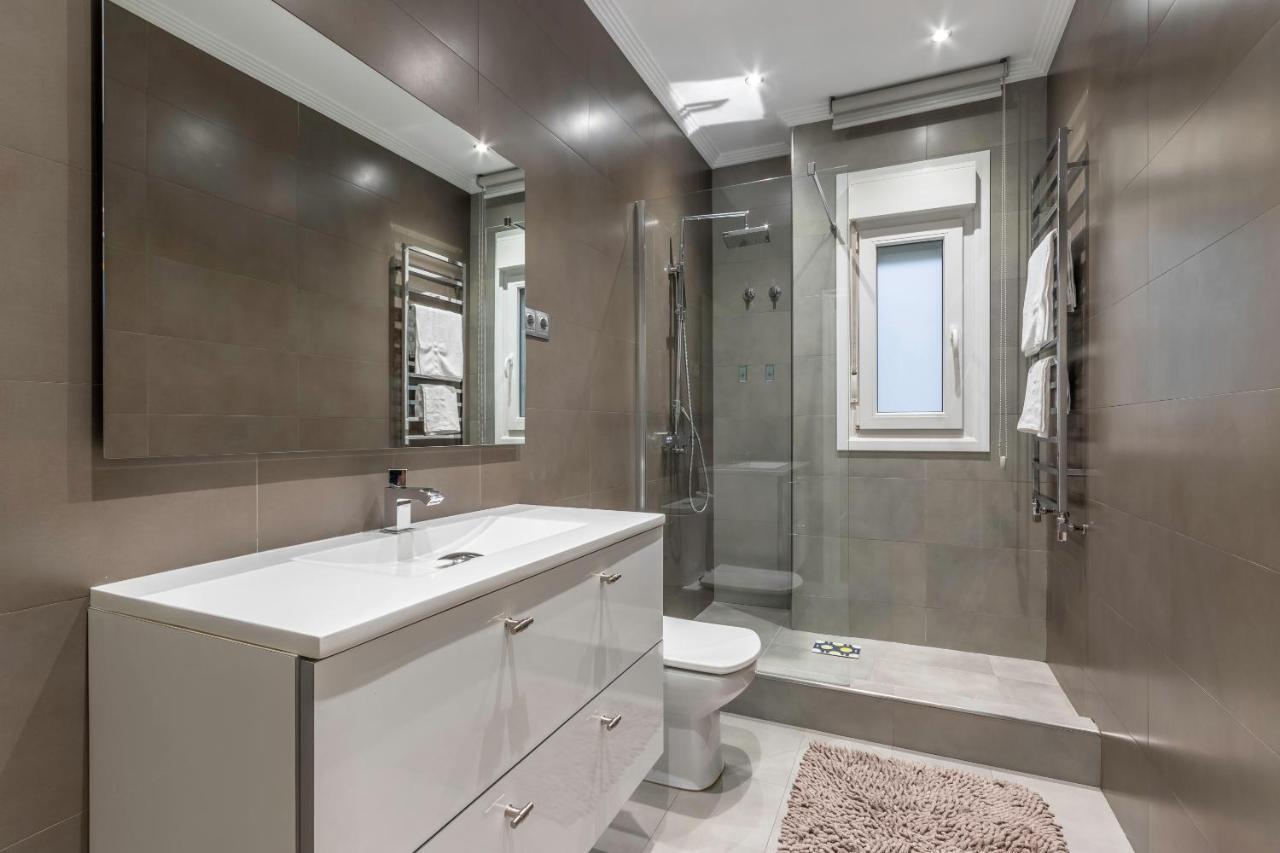 Piso De Diseno Junto Al Casco Viejo Lejlighed Bilbao Eksteriør billede